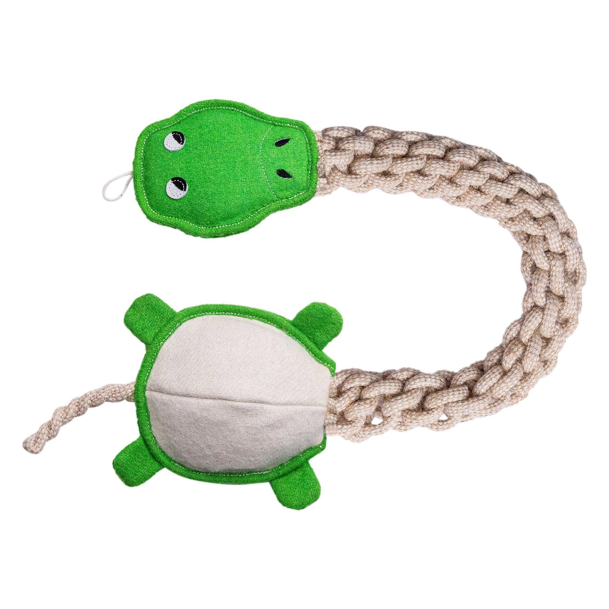 Close-Up of Turtle Long Ropey – Eco-Friendly Dog Chew Toy