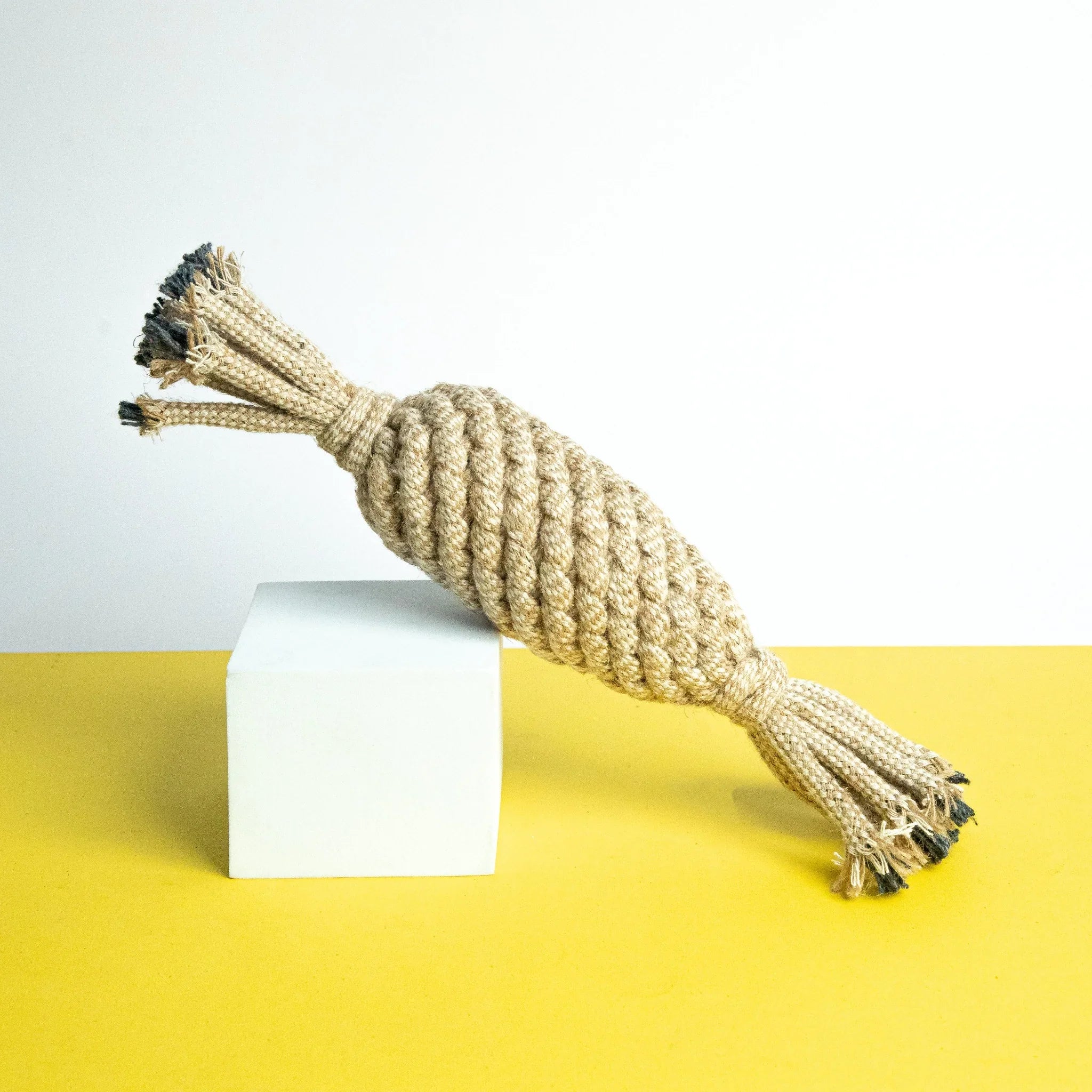Pineapple Rope Toy – Natural Jute and Cotton Rope Dog Toy