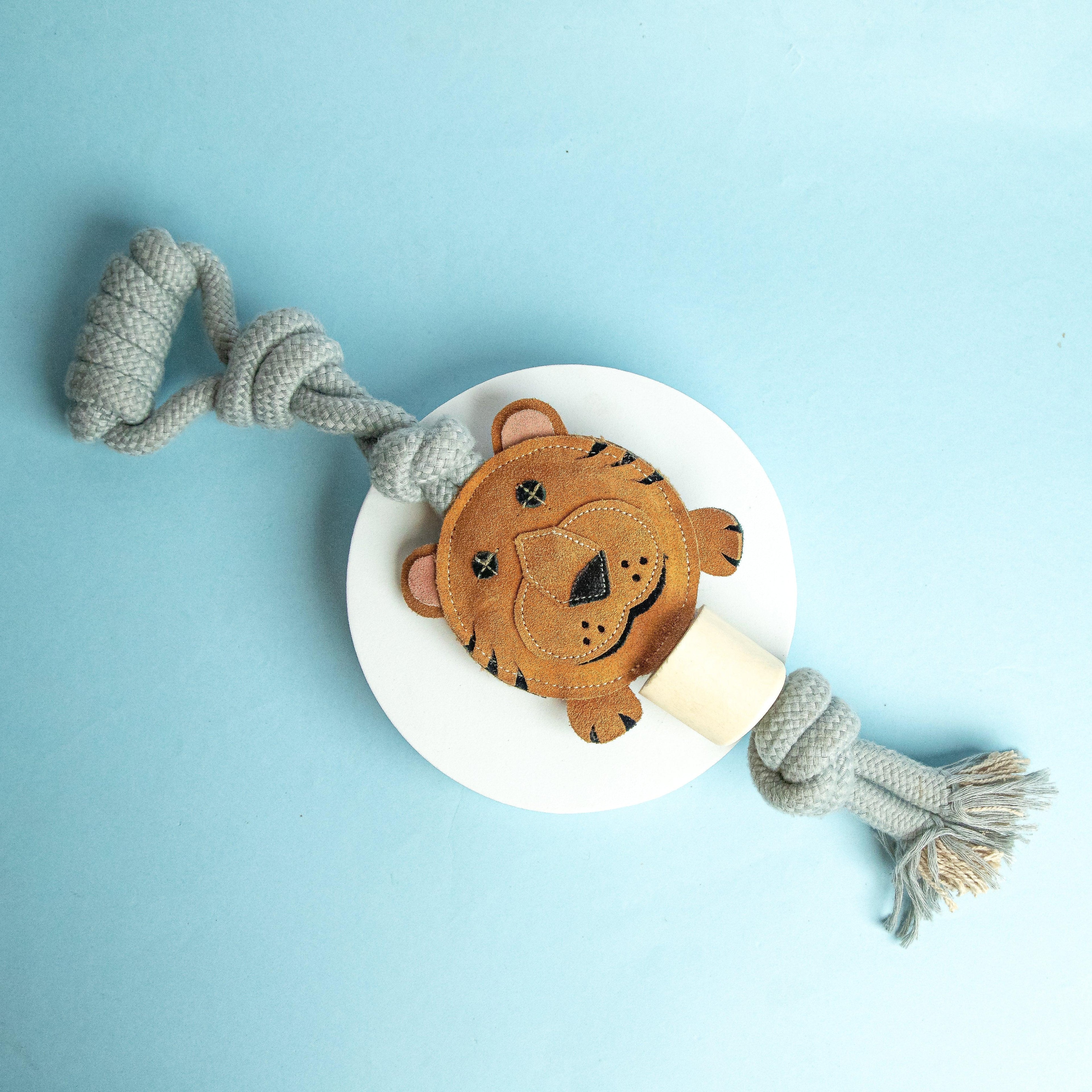 Torey the Tiger – LeatherPlush and Rope Dog Chew Toy